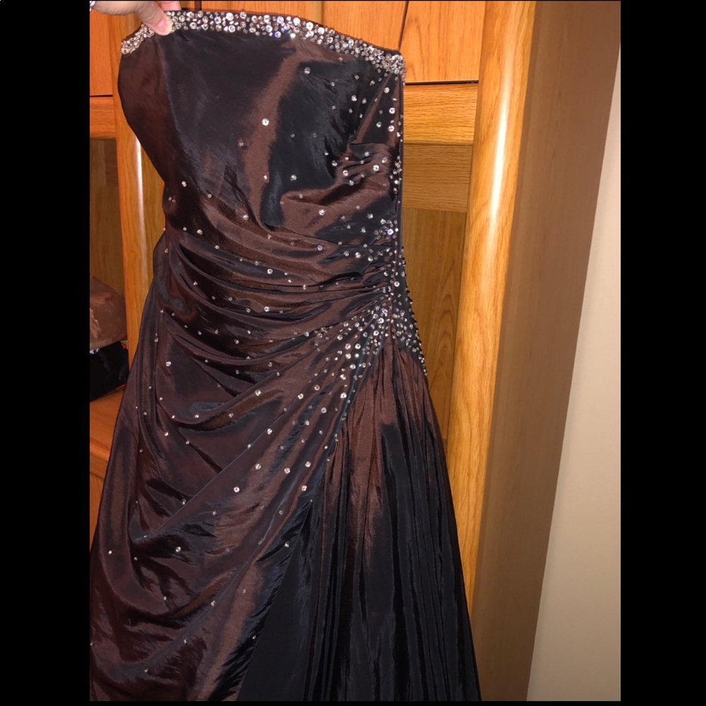 Prom Dress - Picture 9 of 9